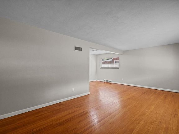 3rd image of 4502 Begg Blvd