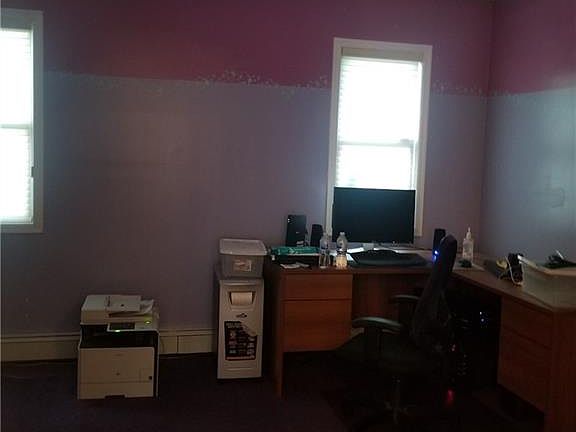 2nd image of 1608 Mace Ave