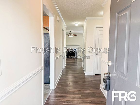 4th image of 4243E Dudleys Grant Dr