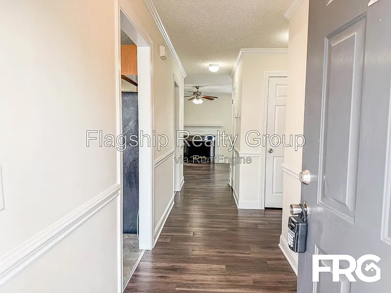 4243 Dudleys Grant Dr — Photo 4