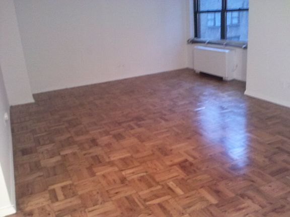 4th image of 120 E 34th St APT 12M