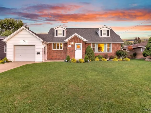 59 Greenbranch Rd, West Seneca, NY 14224