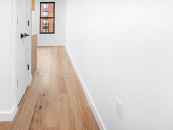 3rd image of 740 W End Ave APT 85A