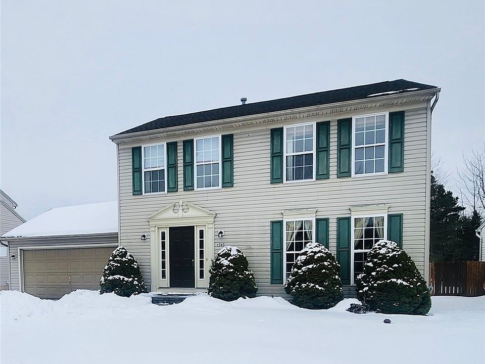 1st image of 1545 Evergreen Dr