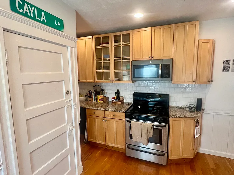 292 Boston Ave #2 — Photo 10
