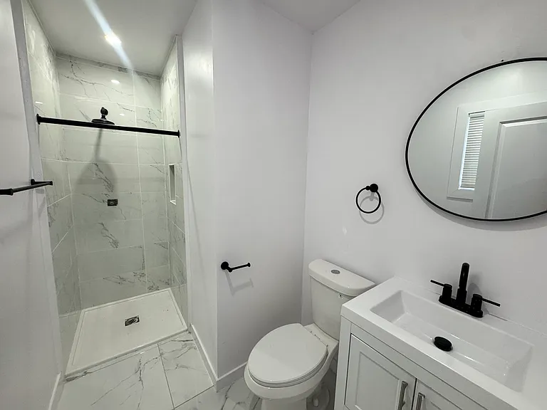 1020 E 79th St #1/2 — Photo 7