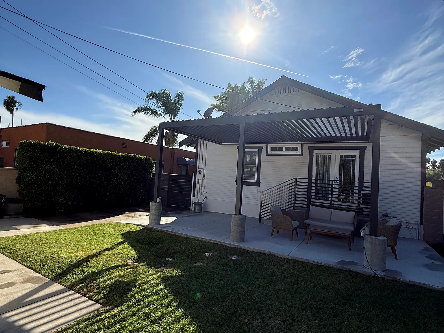 3 bed, 1.5 bath, 1120 sqft, $4,500 — Photo 4