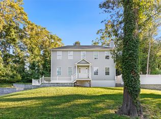24 Belmont Road, Sound Beach, NY 11789