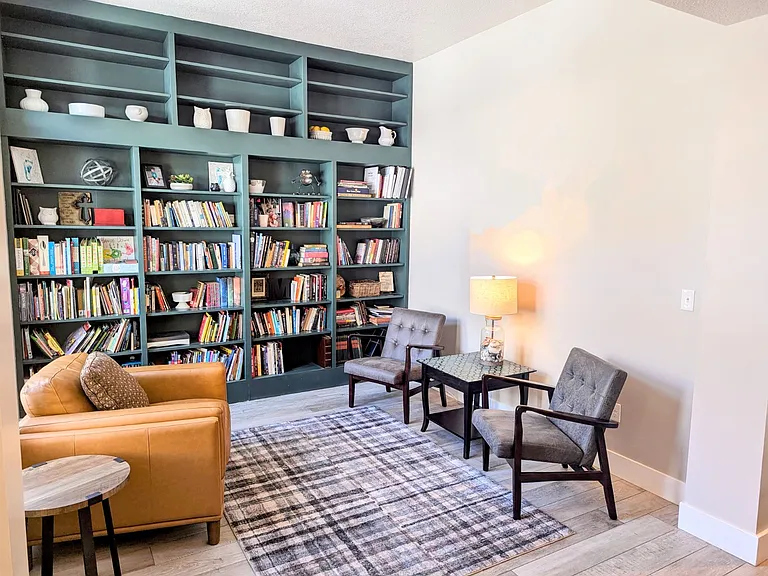 380 E Keetly Station Cir — Photo 8