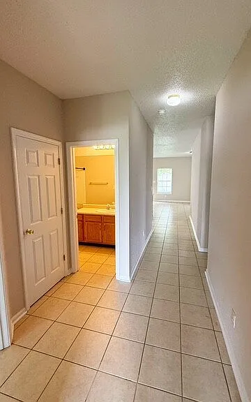 3718 Laurel Cherry Ln — Photo 3