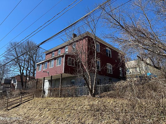 5th image of 165-167 Appleton Ave