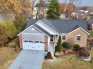 71 Hillsborough Ave, Glen Carbon, IL