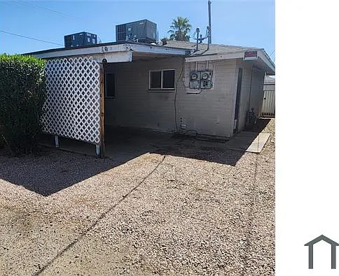 1 bed, 750 sqft, $1,584 — Photo 2