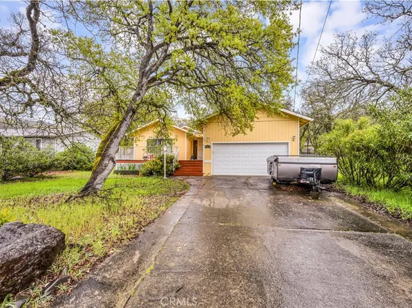 19076 N Shore Dr, Hidden Valley Lake, CA 95467