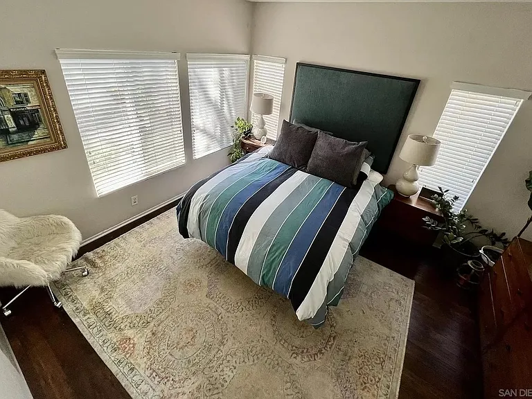 4575 Avenida Privado — Photo 13