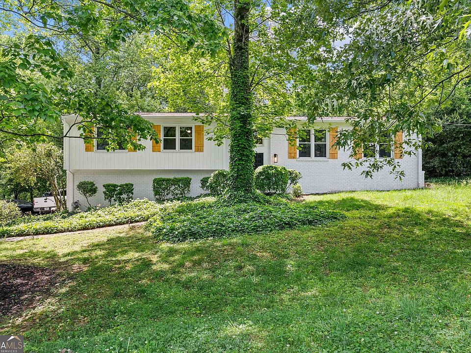 1st image of 3270 Wendwood Dr
