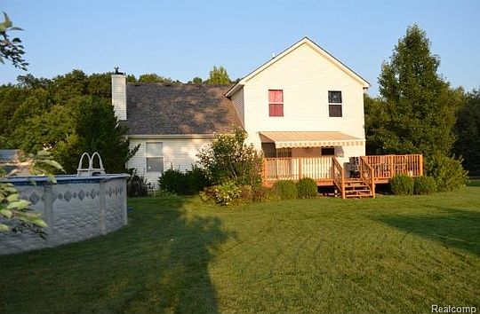 2nd image of 9363 Huron Park Dr