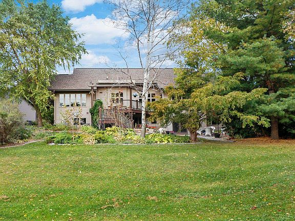 5th image of 5611 Chestnut Ln