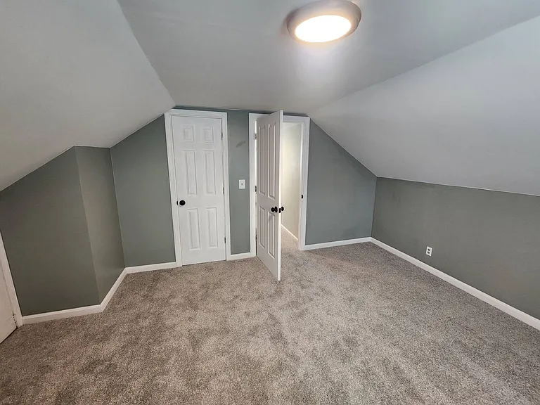 2506 Torrington Ave — Photo 23