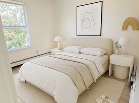 33 Taylor St, Biddeford, ME