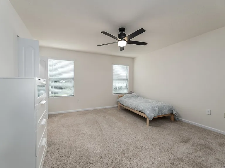 9621 Baylin Ct — Photo 16