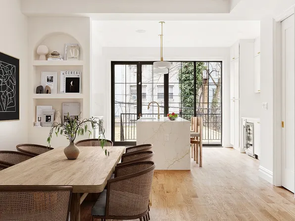 1044 Jefferson Ave, Brooklyn, NY 11221