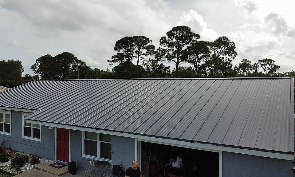 2nd image of 2206 SE Seafury Ln