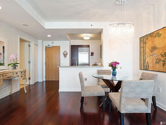 5th image of 425 1st St Unit 2801