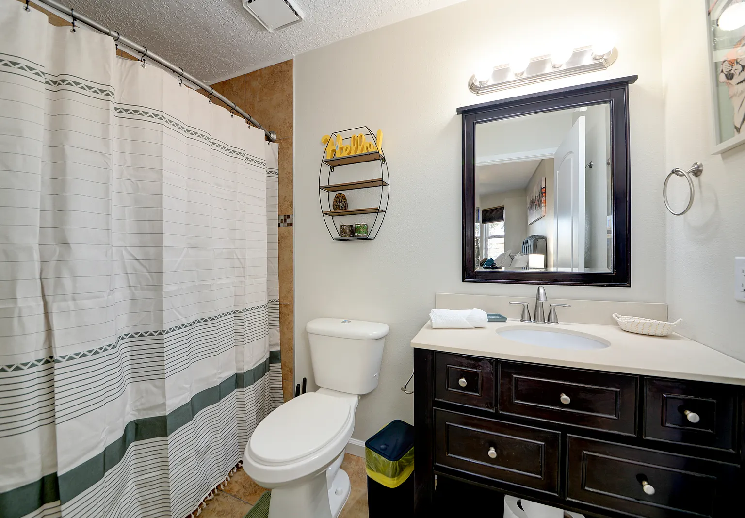 3 bed, $2,600 — Photo 4