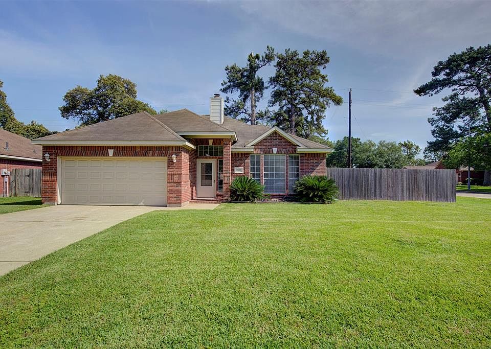 1st image of 10502 Mills Walk Dr