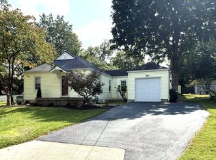 11702 Kings Ln, Middletown, KY 40243