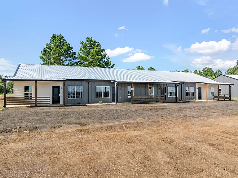 Rangeview South — Photo 12