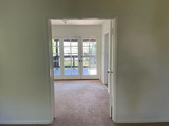 4th image of 1282 Devon Ave #1282