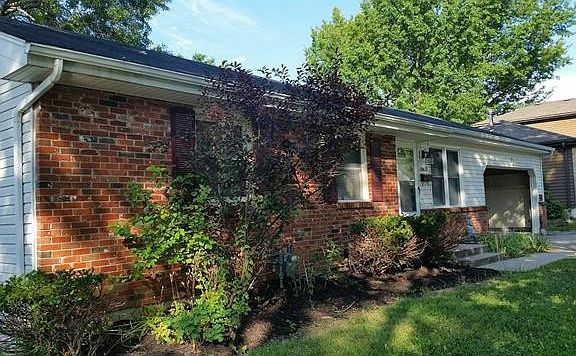 3rd image of 16625 E Cogan Dr