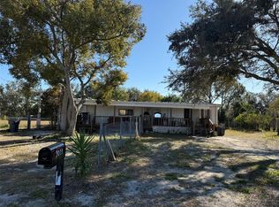 9013 Burr Dr, Polk City, FL 33868