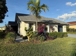 6217 Stanley Ln, Delray Beach, FL 33484