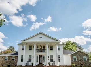 2290 Davis Rd, Woodruff, SC 29388