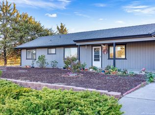 21900 San Gabriel Dr, Tehachapi, CA 93561