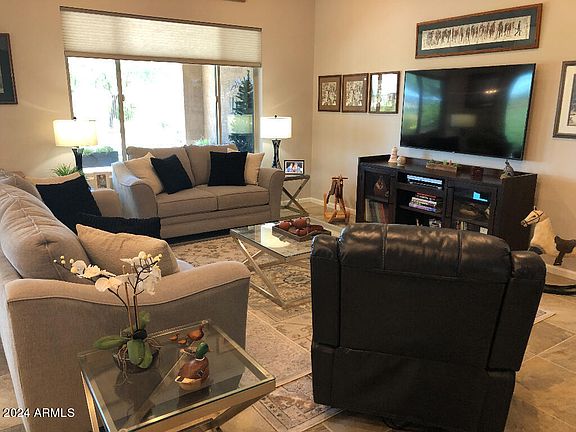 5th image of 4501 W Loma Verde Avenue