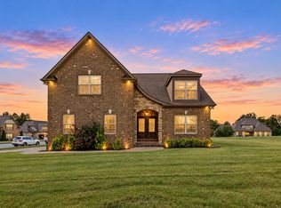 2731 Jasmine St, Lebanon, TN 37087