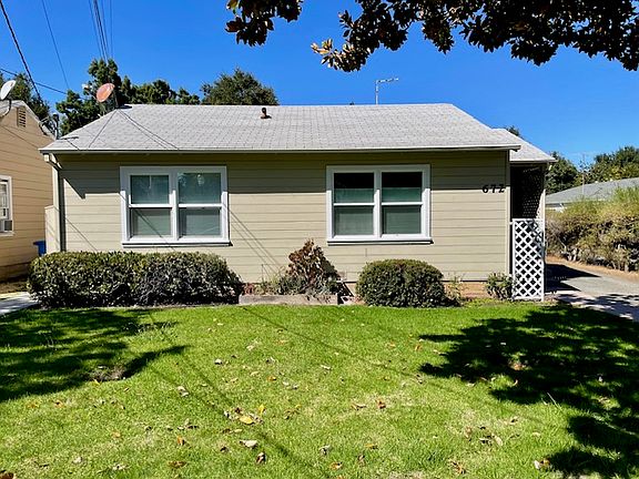 2nd image of 672 Chiquita Ave