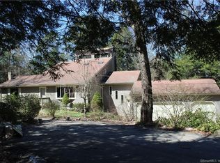 223 N Moodus Rd, Moodus, CT 06469