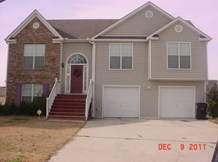 5841 Waggoner Cv, Rex, GA 30273