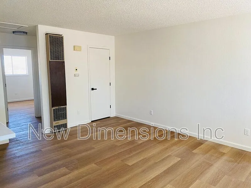 2 bed, 1.0 bath, 722 sqft, $1,250 — Photo 3