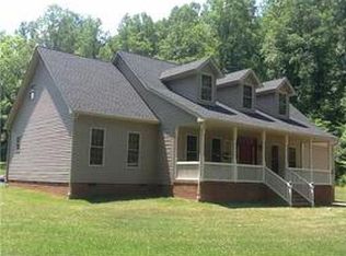 334 Custer Rdg, Buffalo, WV 25033