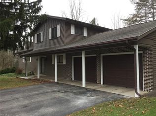 7800 Walton Rd, Walton Hills, OH 44146