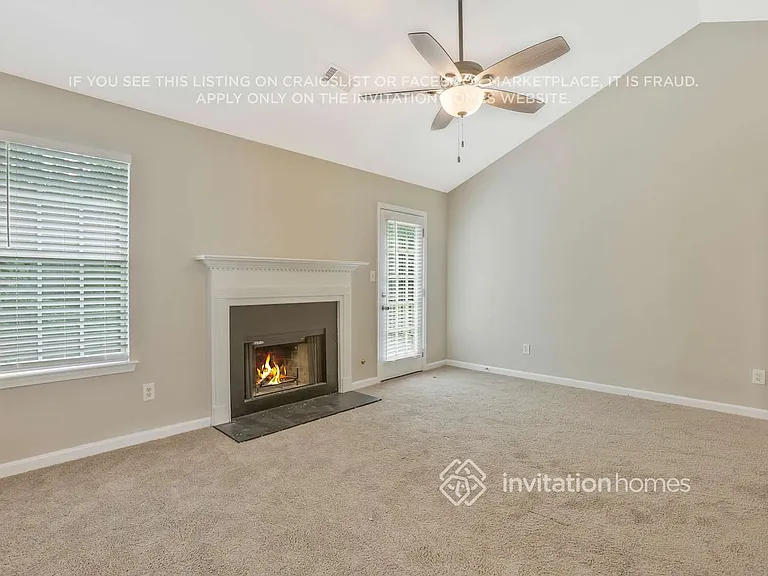 352 The Gables Dr — Photo 6