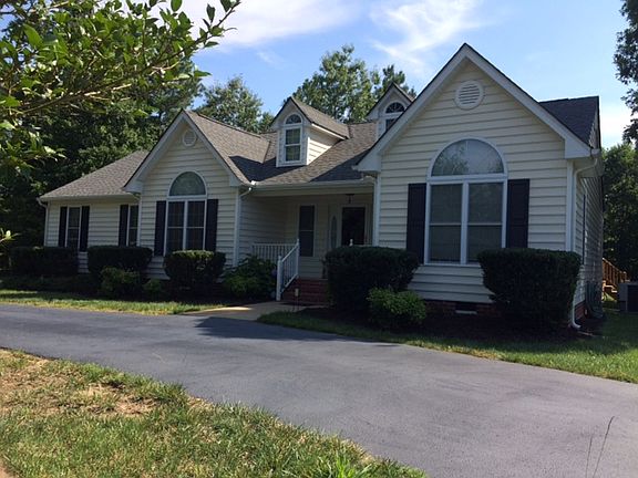 2nd image of 8300 Caroline Vines Way