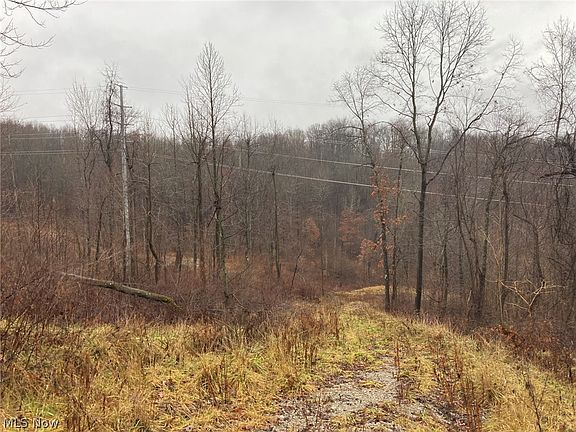 3rd image of Waynesburg Dr SE