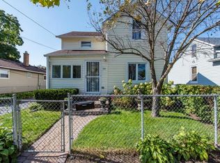 106 N Butrick St, Waukegan, IL 60085